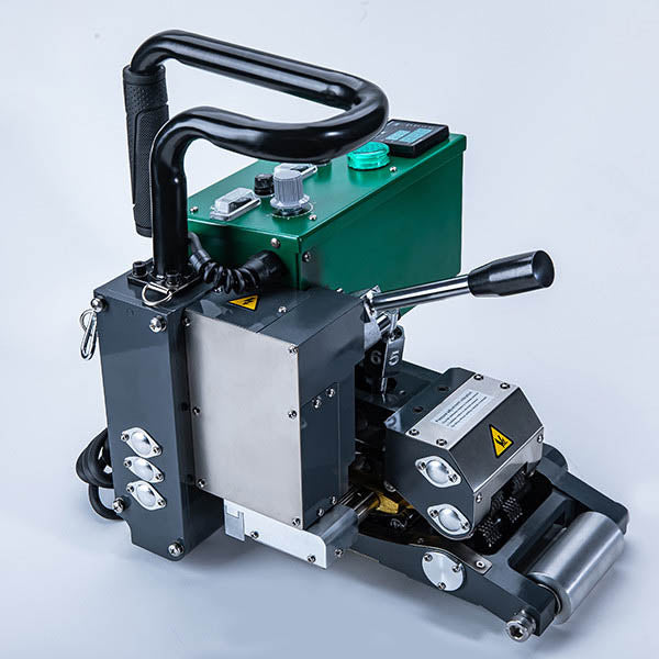 Heavy Geographically Heated Wedge Welder Model LST900