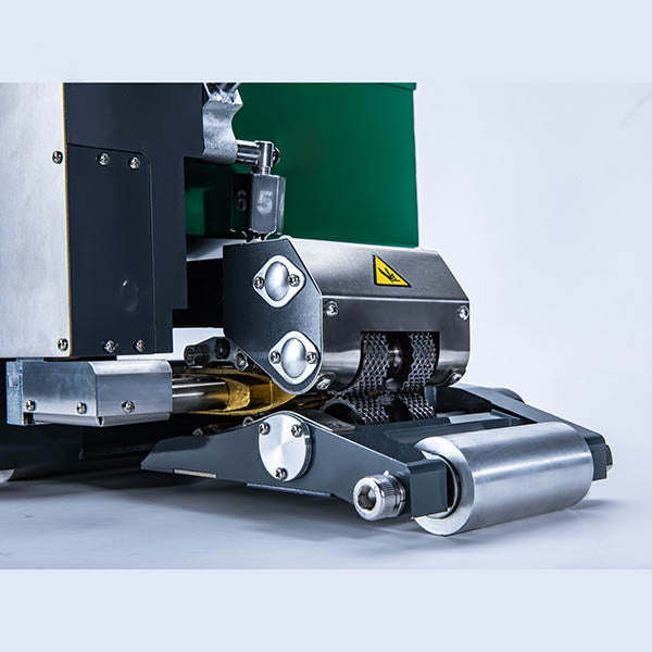 Heavy Geographically Heated Wedge Welder Model LST900